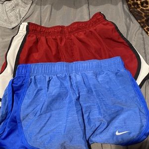 Nike Dri Fit 2 set shorts maroon and blue shorts